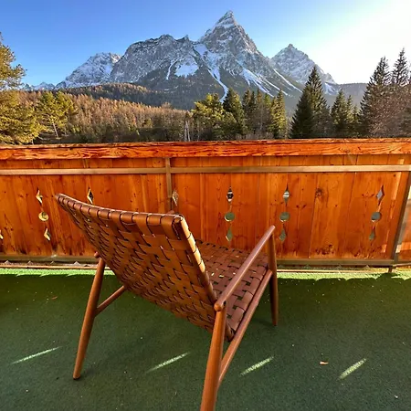 Schneehaus Apartment *