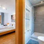 Schneehaus Apartment *
