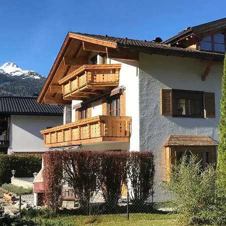 Schneehaus شقة